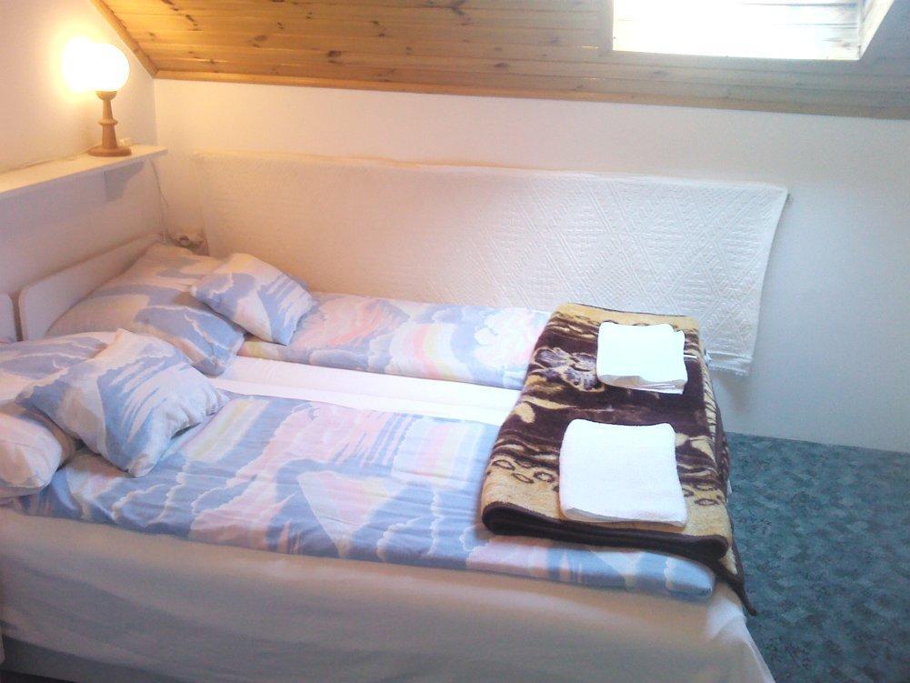 Napfeny Apartment Keszthely Rom bilde